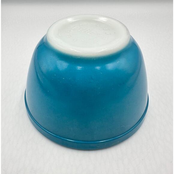 Vintage Pyrex Primary Blue 401 Nesting Mixing Bowl 1.5 pt - Picture 3 of 7